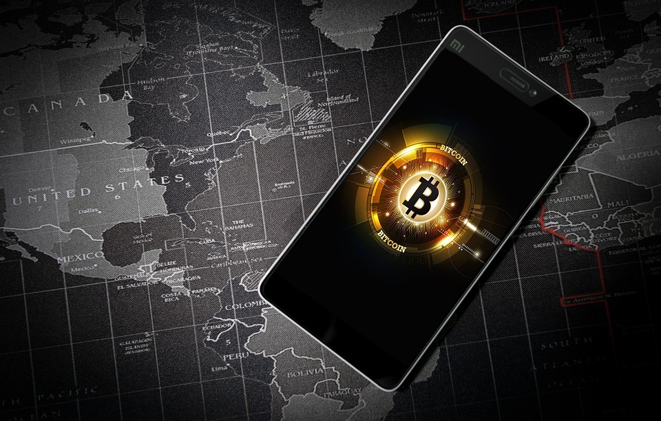 Bitcoin on mobile - Source: Pixabay