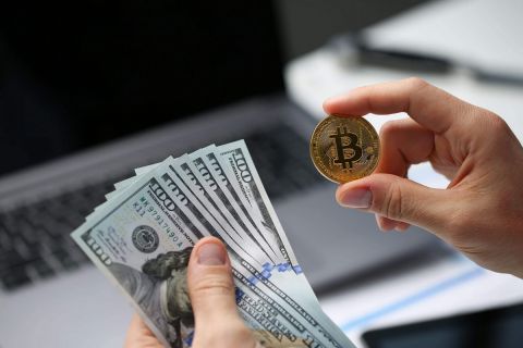 The Many Advantages of B2B Bitcoin Transactions 