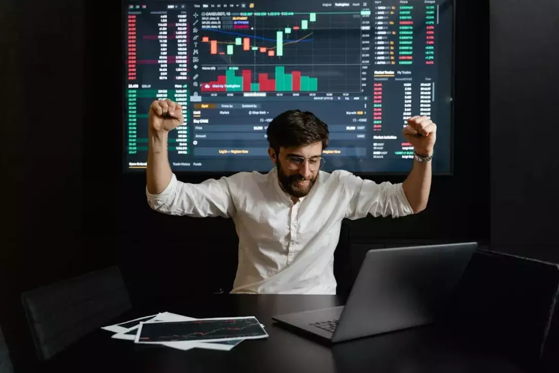 How to stay on top of your crypto trading game