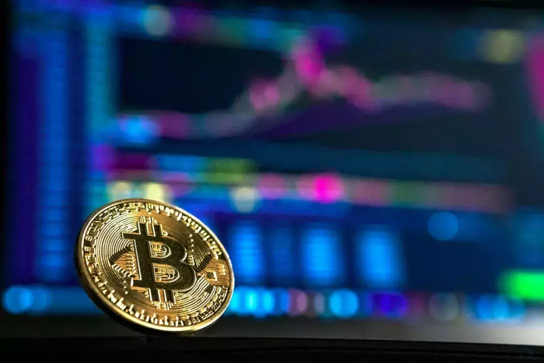 Global risk appetite pauses crypto sell-off