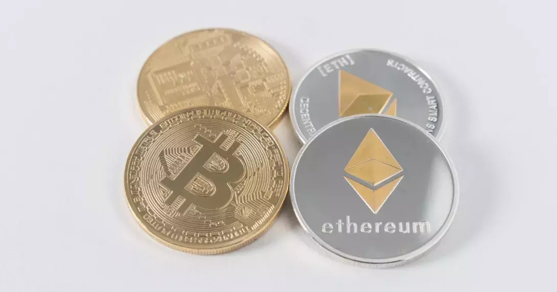 Bitcoin vs Ethereum: Behind BTC's Growing Dominance - This Week's Key Metrics