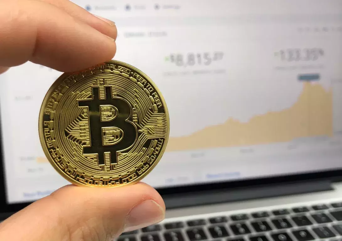 Bitcoin Price Now Over $7,000 As Crypto Market Recovers